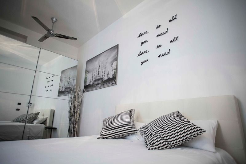 Hemeras Boutique House Duomo 12 Hotel 4*